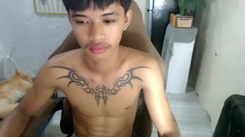 Snapshot of yourasian_eric chatting on July 20, 2026, 4:31 pm yourasian_eric online show from July 20, 2026, 4:31 pm
