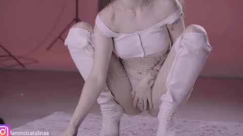 YourBabyPearl online show from November 20, 2025, 4:51 pm