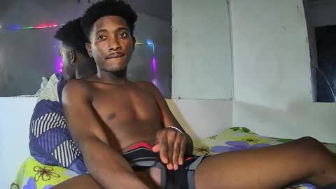 Yourdaddy2005 online show from February 22, 2026, 3:32 pm