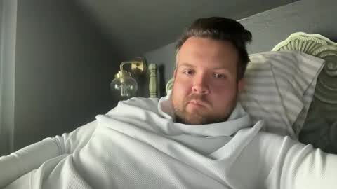Snapshot of yourdaddyy34 chatting on April 14, 2026, 4:35 pm yourdaddyy34 online show from April 14, 2026, 4:35 pm