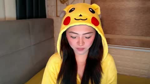 JEN  online show from February 27, 2025, 3:25 am