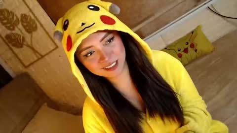 JEN  online show from February 15, 2026, 11:19 am