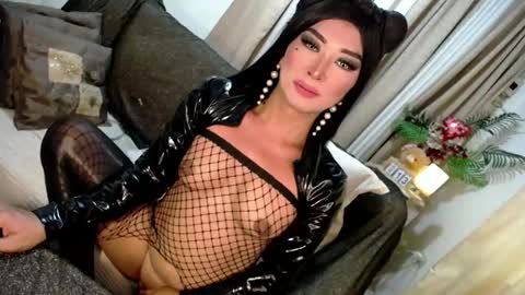 Snapshot of yourdream_rhea chatting on May 24, 2026, 3:55 am rhea online show from May 24, 2026, 3:55 am