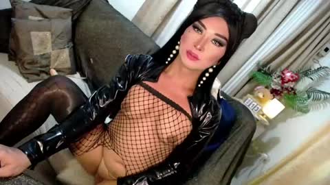 Snapshot of yourdream_rhea chatting on May 26, 2026, 5:47 am rhea online show from May 26, 2026, 5:47 am