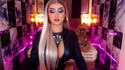 Kath Harper online show from November 27, 2025, 3:25 pm