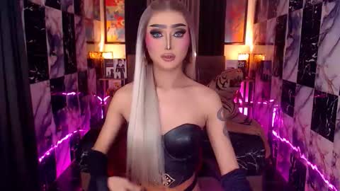 Snapshot of yourdreampinayx chatting on January 16, 2026, 8:24 pm Kath Harper online show from January 16, 2026, 8:24 pm