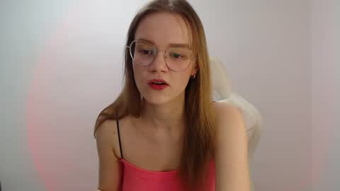 Snapshot of yourdreamray chatting on July 3, 2026, 8:48 pm Lana online show from July 3, 2026, 8:48 pm