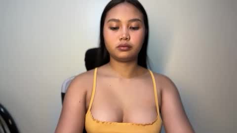 Snapshot of yourfantasyyy_ chatting on May 15, 2026, 8:54 am yourfantasyyy_ online show from May 15, 2026, 8:54 am