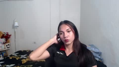 Snapshot of yourfav_jasmin chatting on July 4, 2026, 6:03 pm NEW HUGECOCK online show from July 4, 2026, 6:03 pm