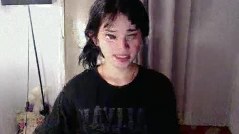 PrettyElla online show from September 10, 2025, 9:42 am