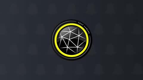 PrettyElla online show from November 9, 2025, 1:04 am