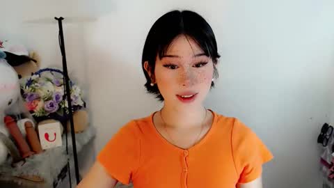 PrettyElla online show from November 20, 2025, 1:06 am