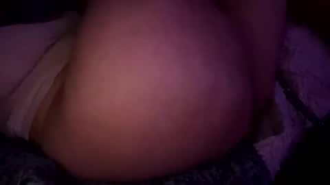 yourfavoritex3 online show from November 5, 2025, 5:07 am