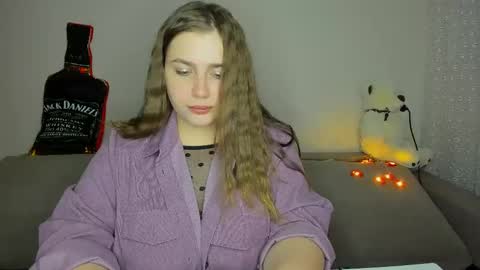 Snapshot of yourgem__ chatting on February 17, 2025, 4:15 pm yourgem__ online show from February 17, 2025, 4:15 pm