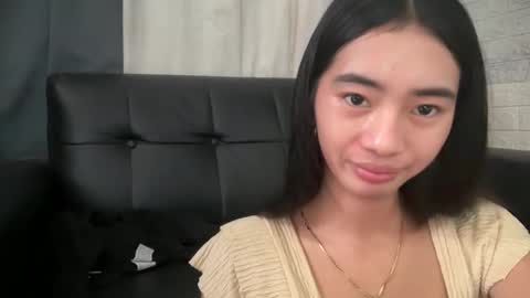 yourgirlsweet_kishia online show from May 15, 2026, 11:34 pm