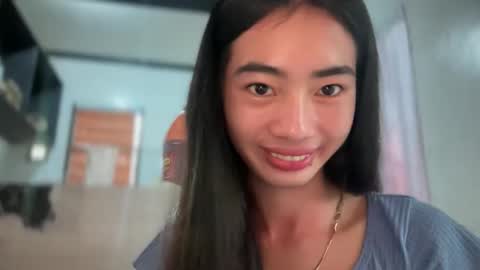 yourgirlsweet_kishia online show from May 16, 2026, 11:36 pm
