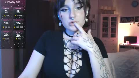 hanna online show from November 5, 2025, 2:22 am