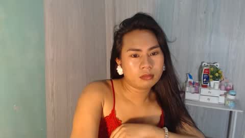 Mauie  online show from April 22, 2026, 5:21 am