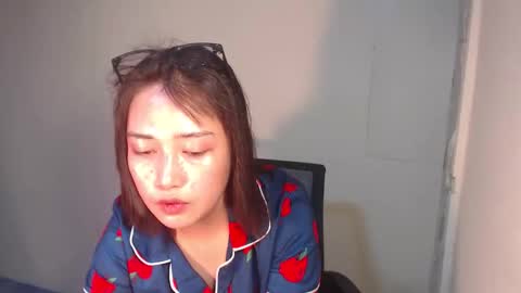 yourhotyash_ online show from March 21, 2026, 8:52 am