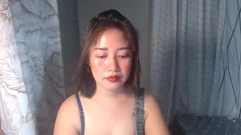 Snapshot of yourhotyash_ chatting on April 4, 2026, 12:35 pm yourhotyash_ online show from April 4, 2026, 12:35 pm