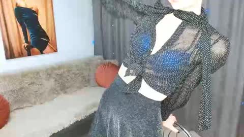 Snapshot of yourladysunshine chatting on January 10, 2025, 7:57 am Ksyusha online show from January 10, 2025, 7:57 am