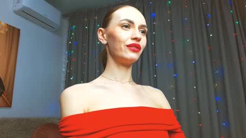 Snapshot of yourladysunshine chatting on January 27, 2025, 10:27 am Ksyusha online show from January 27, 2025, 10:27 am