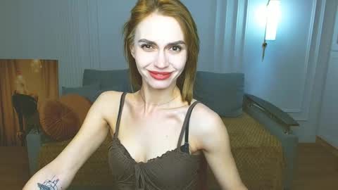 Snapshot of yourladysunshine chatting on February 17, 2025, 6:15 pm Ksyusha online show from February 17, 2025, 6:15 pm