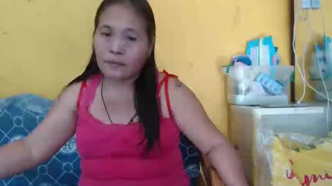 Snapshot of yourlove_regine chatting on January 10, 2025, 5:05 am Regine online show from January 10, 2025, 5:05 am