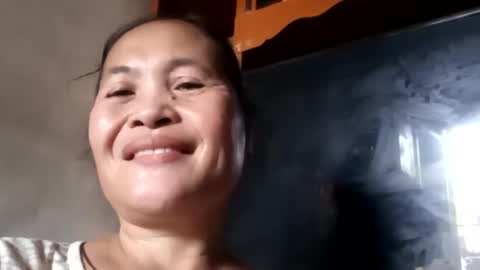Snapshot of yourlove_regine chatting on January 25, 2025, 7:38 am Regine online show from January 25, 2025, 7:38 am
