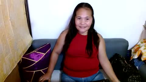 Snapshot of yourlove_regine chatting on March 8, 2025, 8:11 am Regine online show from March 8, 2025, 8:11 am