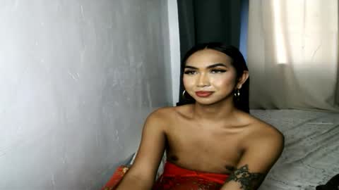yourlovebella88 online show from February 19, 2025, 6:55 am