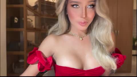 Pearl online show from January 8, 2026, 9:55 am