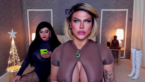 Snapshot of yourmassivecockcummer chatting on December 20, 2024, 3:10 pm Carla online show from December 20, 2024, 3:10 pm