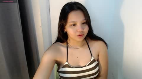 yournaughty_leigh online show from July 31, 2026, 11:48 pm