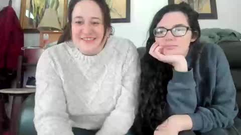 Snapshot of yournewfavoritecamgirl chatting on January 15, 2026, 7:17 pm Lexi online show from January 15, 2026, 7:17 pm