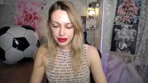 Snapshot of yournickyadamidi chatting on July 5, 2026, 4:14 pm Nicky online show from July 5, 2026, 4:14 pm