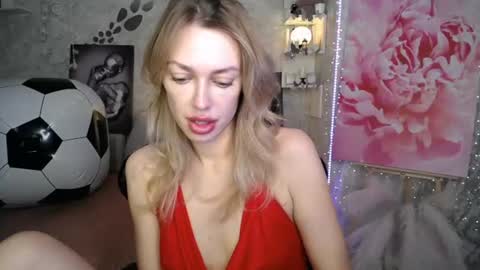 Snapshot of yournickyadamidi chatting on July 14, 2026, 4:45 pm Nicky online show from July 14, 2026, 4:45 pm