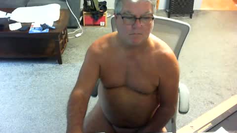 Snapshot of yourpoppi55 chatting on August 6, 2026, 11:23 am yourpoppi55 online show from August 6, 2026, 11:23 am