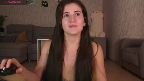 Yourr Muse online show from October 24, 2025, 2:41 am