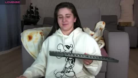 Yourr Muse online show from April 22, 2026, 5:32 am