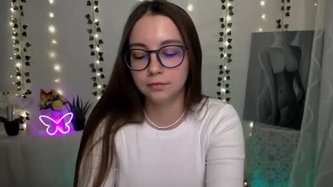 Happy online show from February 8, 2025, 6:43 am