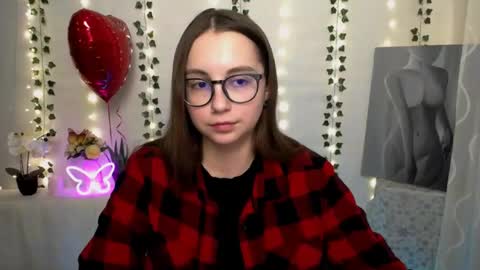 Happy online show from February 10, 2025, 2:37 pm