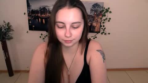 Happy online show from February 25, 2026, 6:34 am