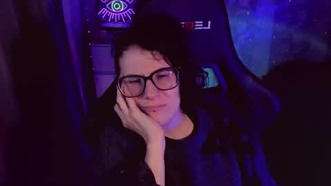 Snapshot of yourscosmic chatting on November 21, 2025, 12:48 pm Yours Cosmic online show from November 21, 2025, 12:48 pm