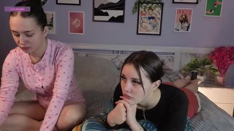 Snapshot of yoursecretplessure chatting on November 25, 2025, 4:01 am yoursecretplessure online show from November 25, 2025, 4:01 am