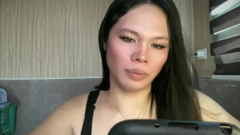 yourseductive_jem online show from July 17, 2026, 1:12 am
