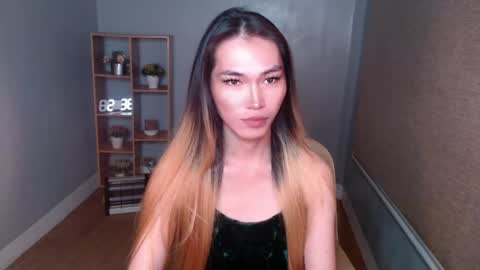 Snapshot of yoursexservice chatting on December 10, 2024, 9:23 am online show from December 10, 2024, 9:23 am