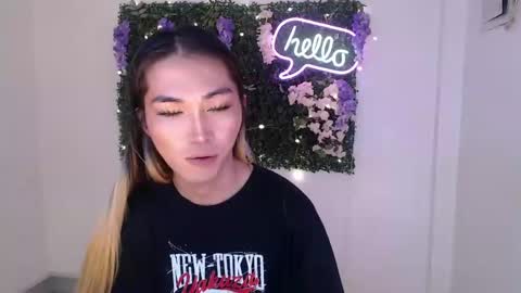 Snapshot of yoursexservice chatting on January 27, 2025, 3:15 am online show from January 27, 2025, 3:15 am