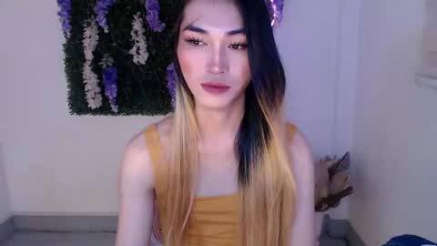 Snapshot of yoursexservice chatting on February 15, 2025, 1:10 am online show from February 15, 2025, 1:10 am