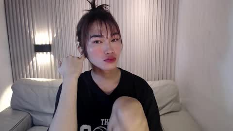 Snapshot of yoursexservice chatting on December 19, 2025, 1:01 am online show from December 19, 2025, 1:01 am